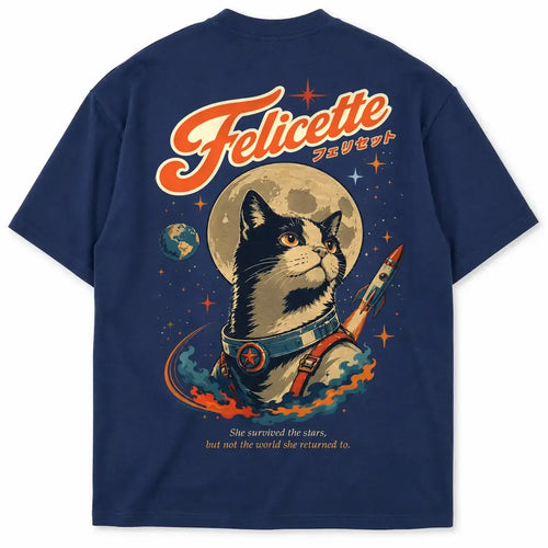 Dos du T-shirt oversize Félicette à plat : chat de l'espace, Lune, Terre et lettrage katakana japonais