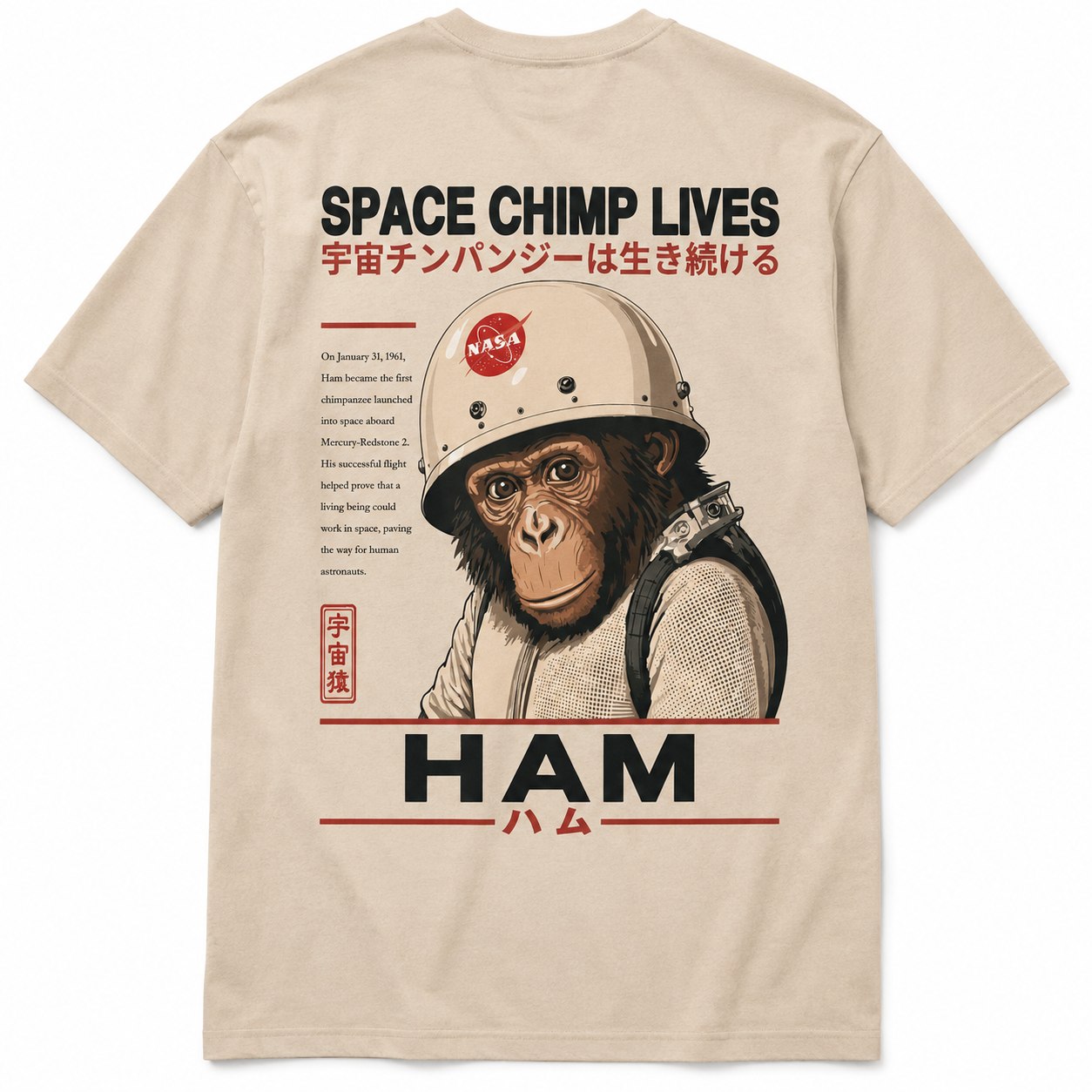 Dos du t-shirt oversize beige HAM le singe astronaute avec grand graphisme chimpanzé spatial Space Chimp Lives